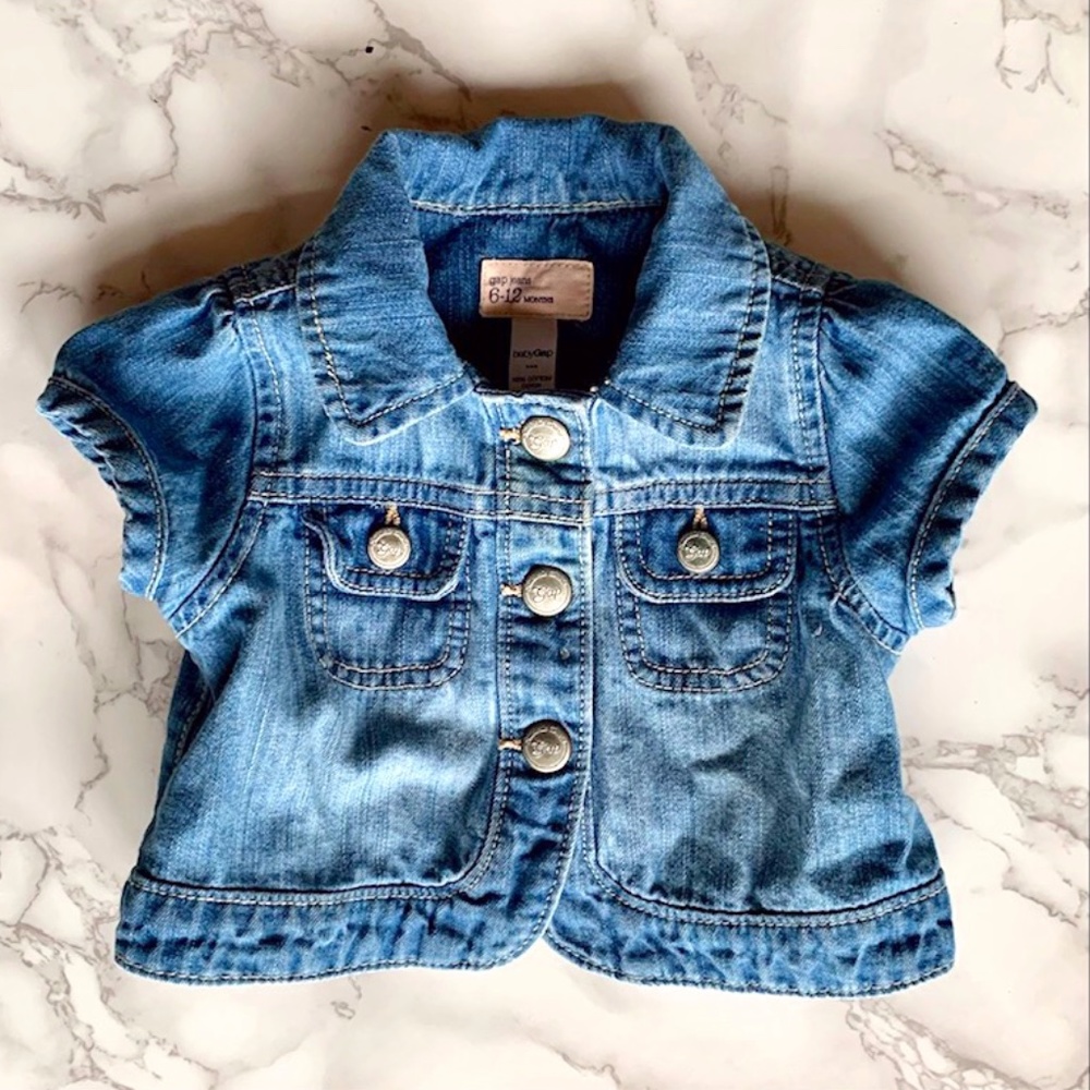 🔥HOST PICK!🔥 Gap Jeans Baby Jean Jacket 6-12 months